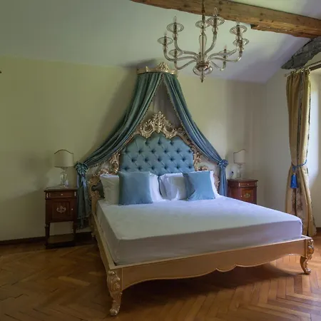 La Regia Konukevi Torno