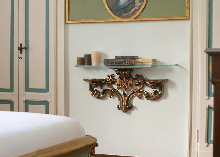 La Regia Guest house