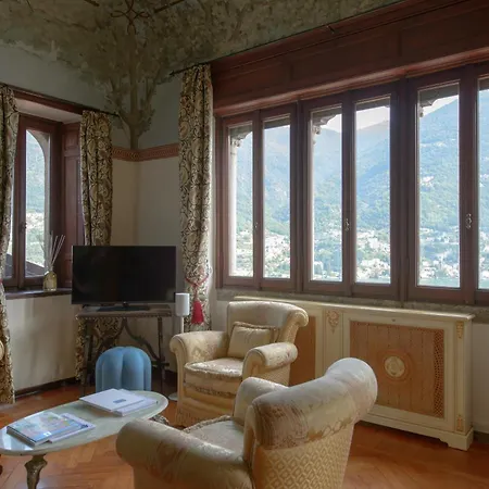 Guest house La Regia 4*