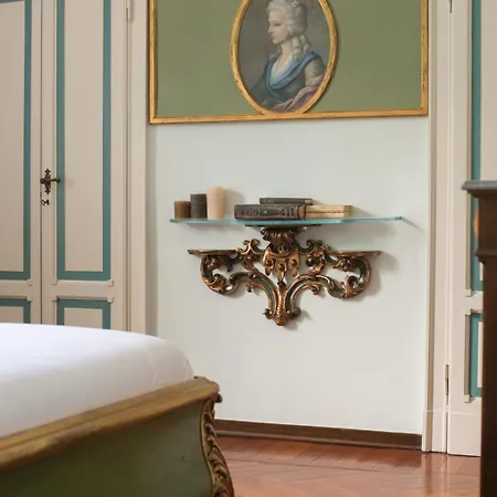 La Regia Guest house